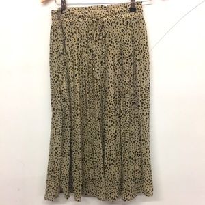 Pink Lily small animal print pleated skirt. Like new